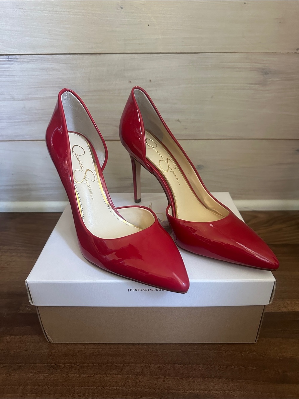 Jessica Simpson Prizma Patent Pointed-Toe Pumps-NWT-Size 8